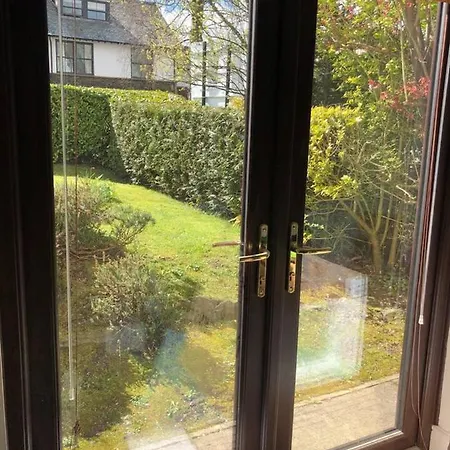 Gardenside Free Private Parking * Windermere